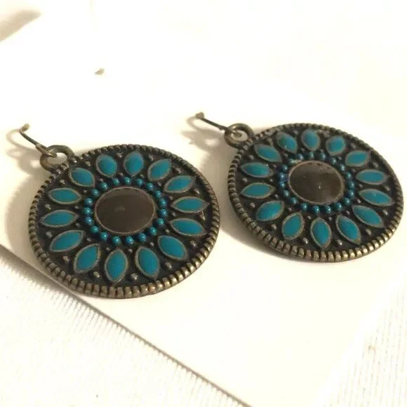 Antiqued Gold Tone Round Cabochon Dangle Earrings - Picture 3 of 7